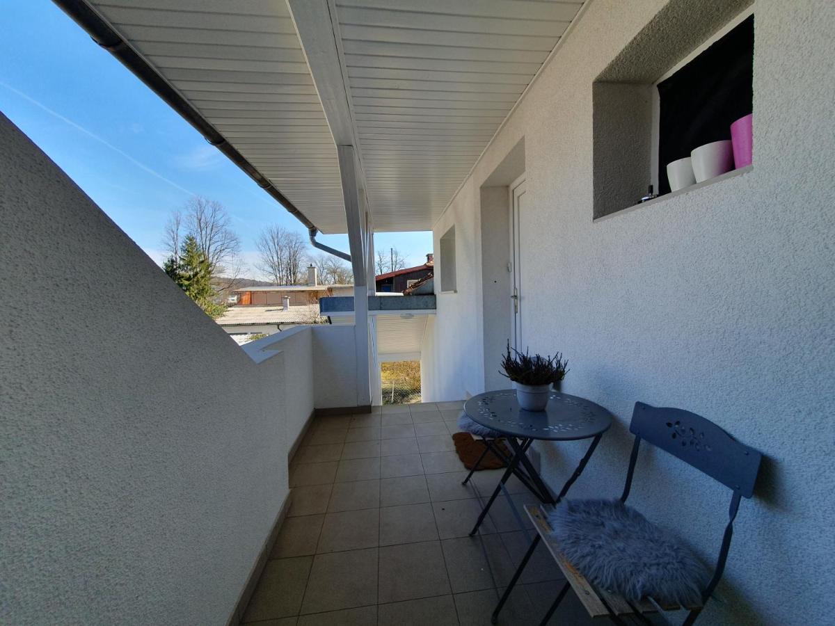 Charming Apartment Mila In Privat House With Free Parking Ljubljana Extérieur photo